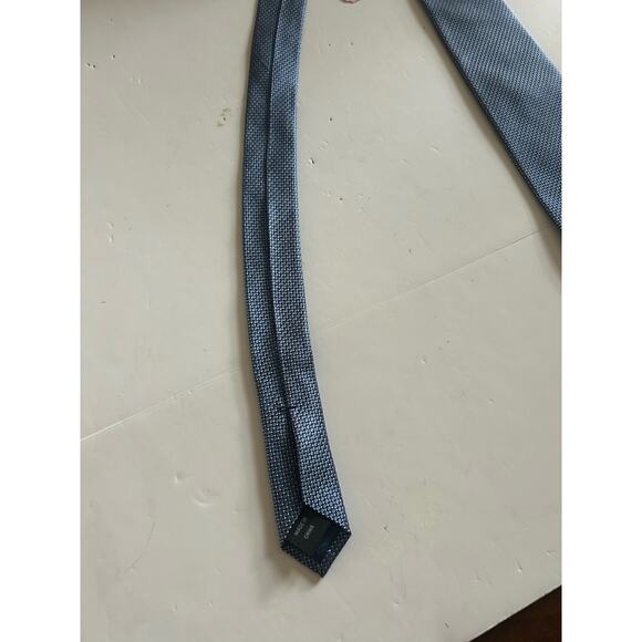 Nautica Men's Tie 100% Silk Tie Blue with Small Dots Gently Used Retail $55 - Picture 8 of 8